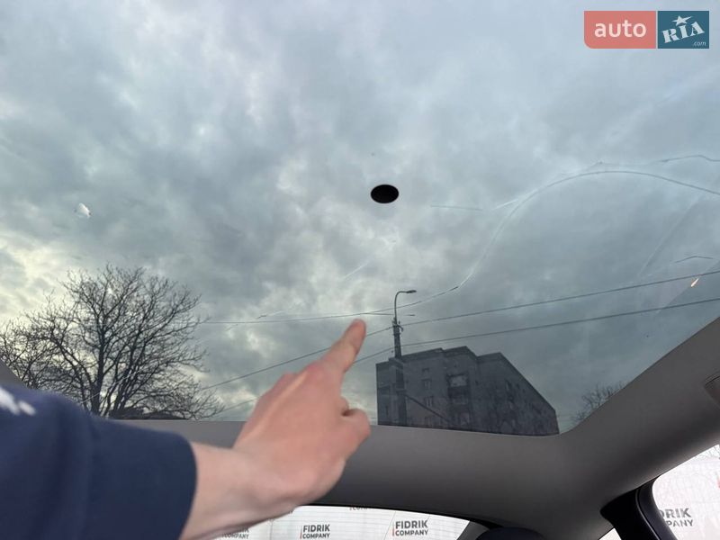 Позашляховик / Кросовер Tesla Model Y 2022 в Луцьку фото 13 Позашляховик / Кросовер Tesla Model Y 2022 в Луцьку