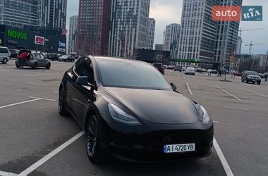 Позашляховик / Кросовер Tesla Model Y 2025 в Києві