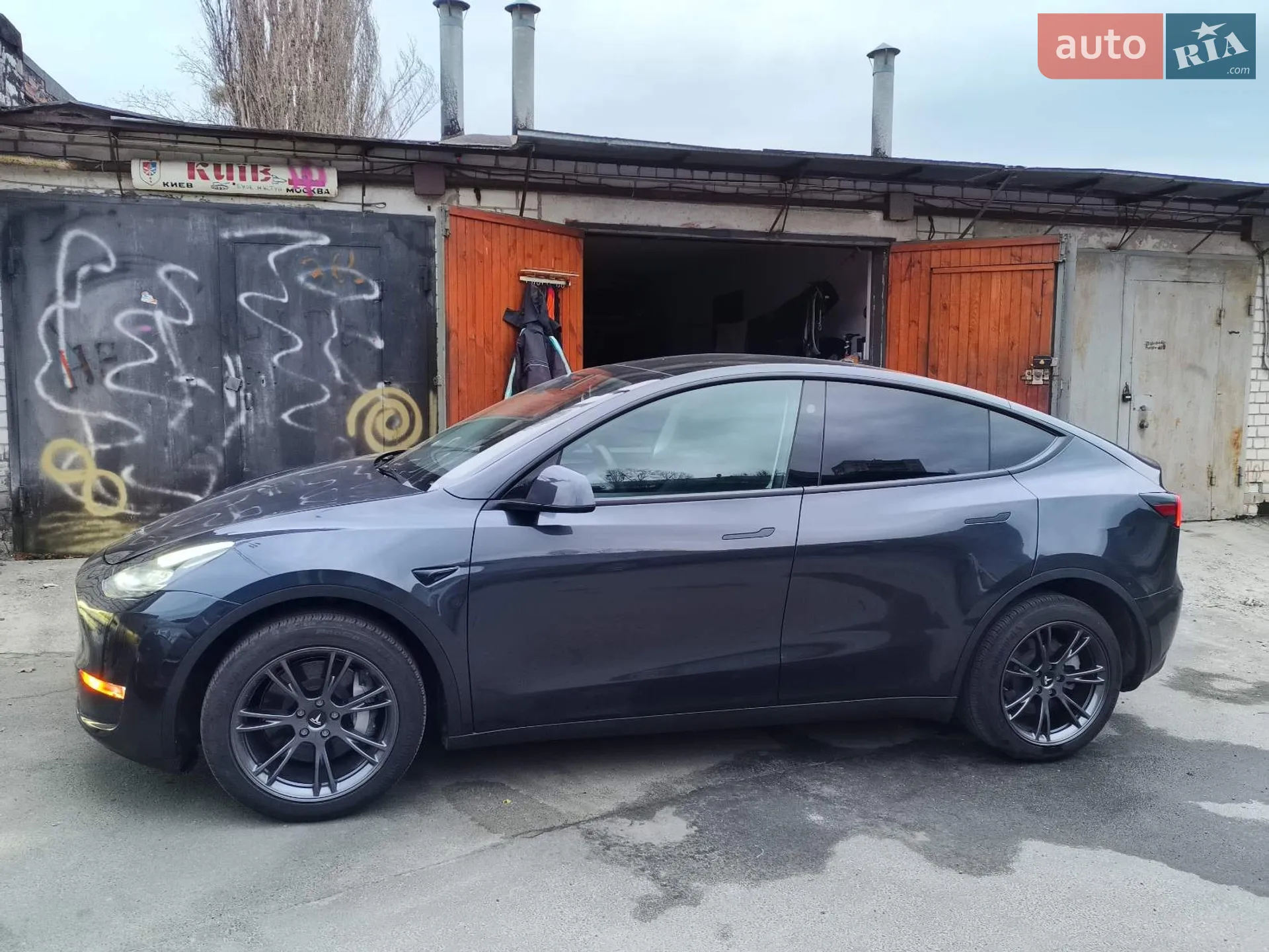 2024 Tesla Model Y - мініатюра 15