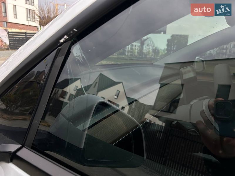 Позашляховик / Кросовер Tesla Model Y 2024 в Умані фото 31 Позашляховик / Кросовер Tesla Model Y 2024 в Умані