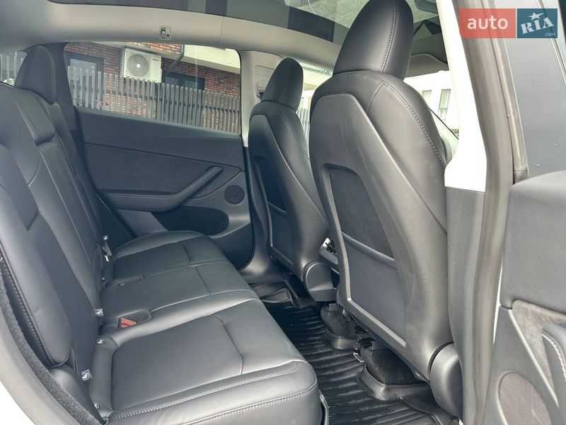 Позашляховик / Кросовер Tesla Model Y 2024 в Умані фото 26 Позашляховик / Кросовер Tesla Model Y 2024 в Умані