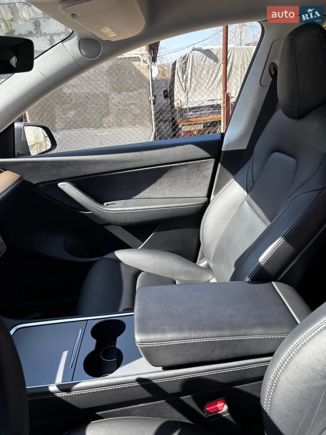 2021 Tesla Model Y - мініатюра 19