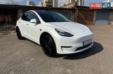 Внедорожник / Кроссовер Tesla Model Y 2021 в Киеве