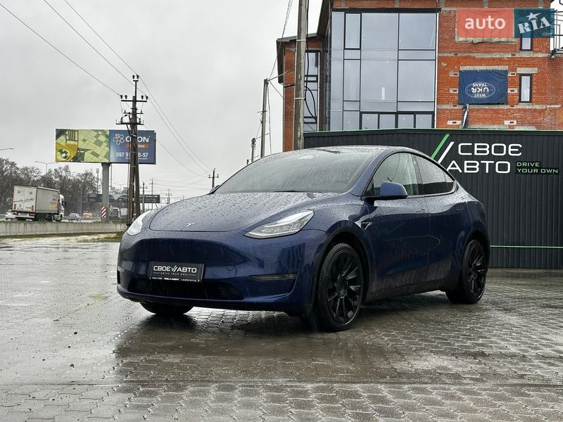 Tesla Model Y 2022
