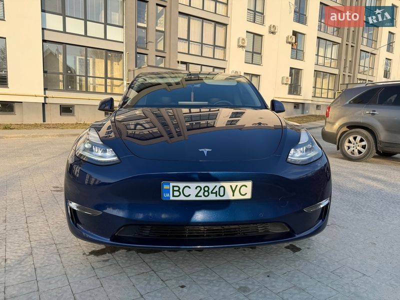 Позашляховик / Кросовер Tesla Model Y 2021 в Львові