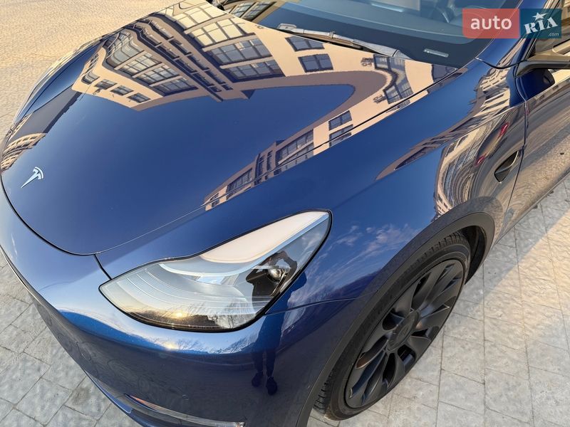 Позашляховик / Кросовер Tesla Model Y 2021 в Львові