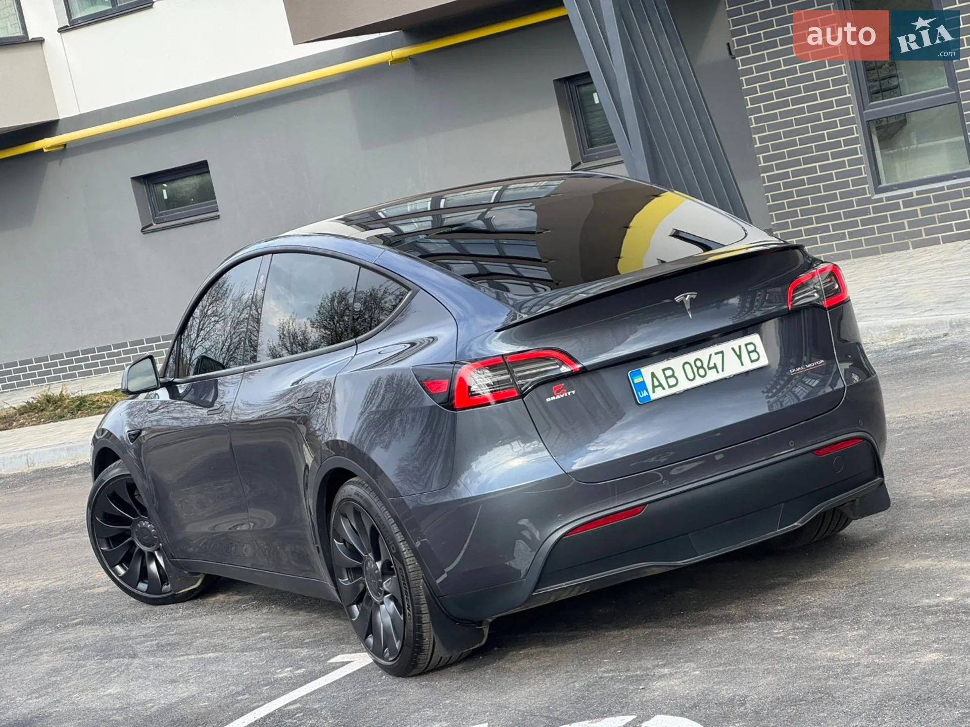 2022 Tesla Model Y - мініатюра 16