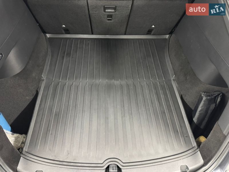 Позашляховик / Кросовер Tesla Model Y 2022 в Вінниці