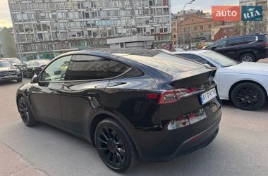Внедорожник / Кроссовер Tesla Model Y 2024 в Киеве