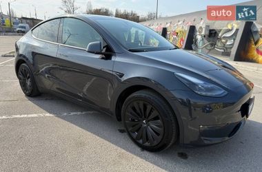 Позашляховик / Кросовер Tesla Model Y 2024 в Києві фото 8 Позашляховик / Кросовер Tesla Model Y 2024 в Києві