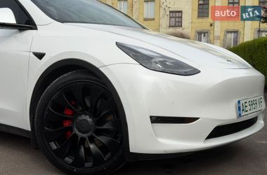 Внедорожник / Кроссовер Tesla Model Y 2022 в Каменском