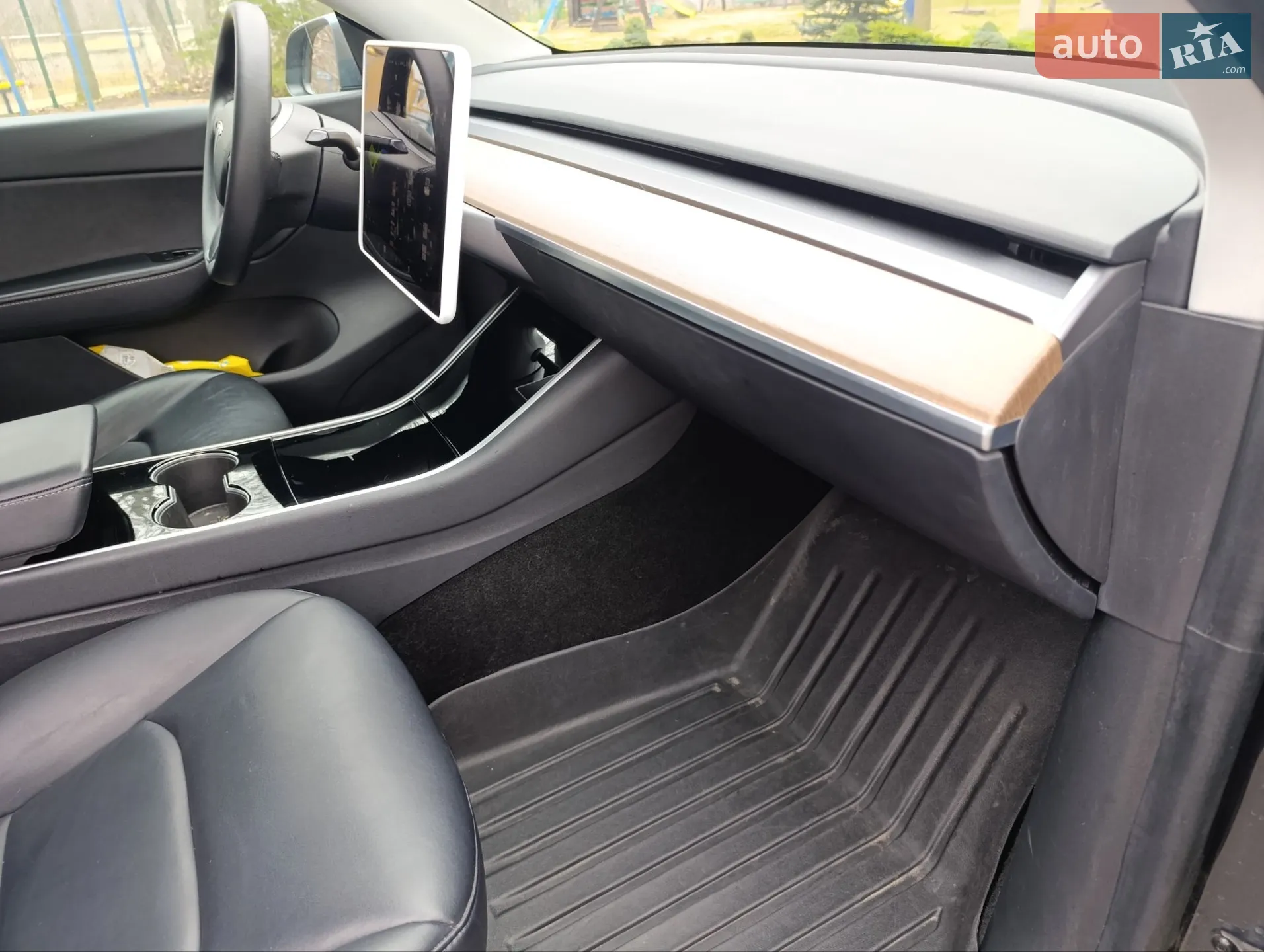 2020 Tesla Model Y - мініатюра 33