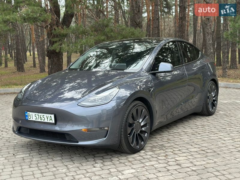 Позашляховик / Кросовер Tesla Model Y 2023 в Кременчуці фото 10 Позашляховик / Кросовер Tesla Model Y 2023 в Кременчуці