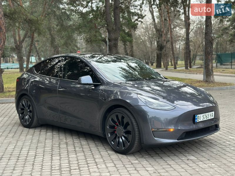 Позашляховик / Кросовер Tesla Model Y 2023 в Кременчуці фото 15 Позашляховик / Кросовер Tesla Model Y 2023 в Кременчуці