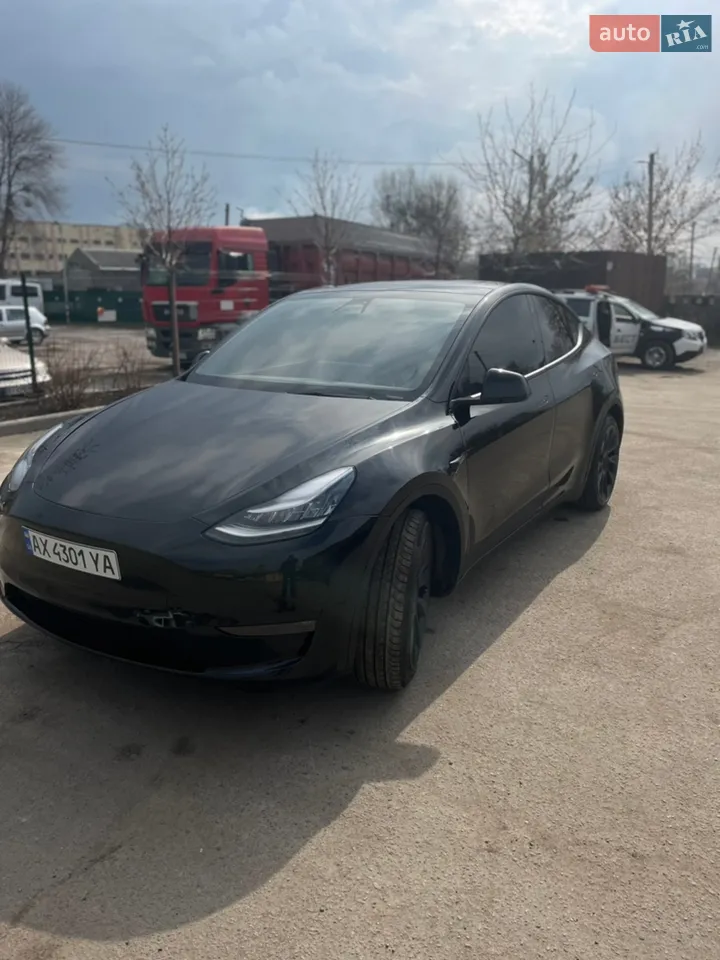 2023 Tesla Model Y - мініатюра 13