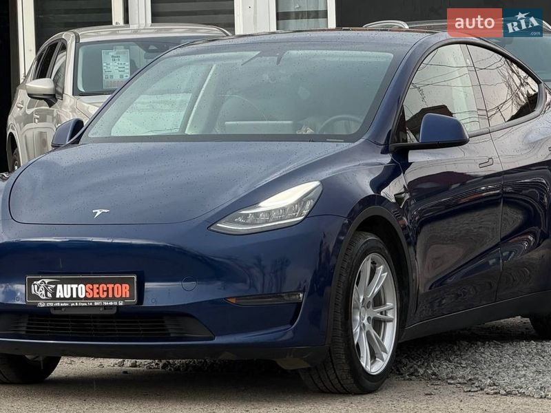 Позашляховик / Кросовер Tesla Model Y 2020 в Харкові