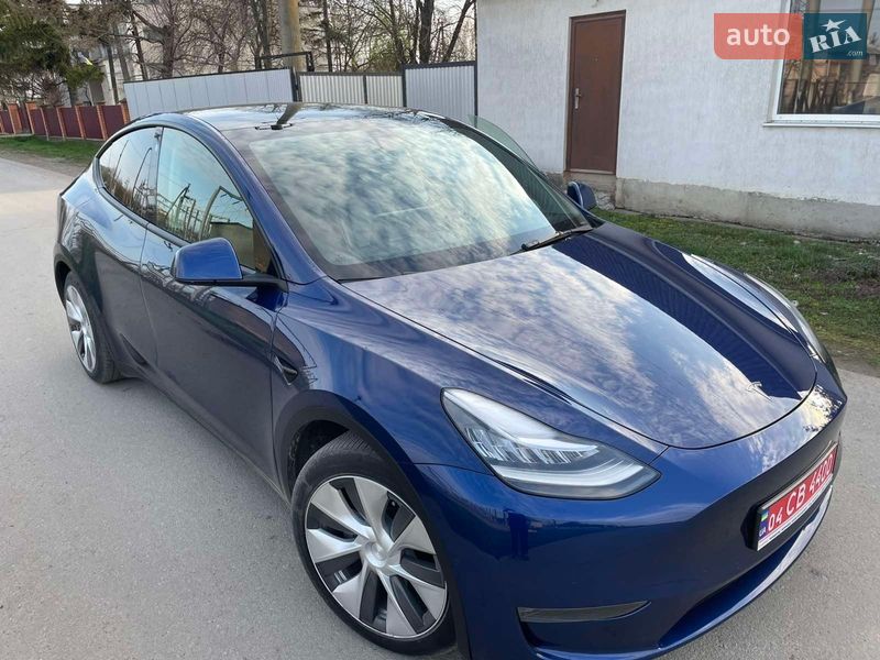 Tesla Model Y 2022 Tesla Model Y 2022