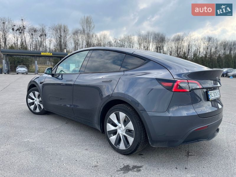 Внедорожник / Кроссовер Tesla Model Y 2021 в Львове