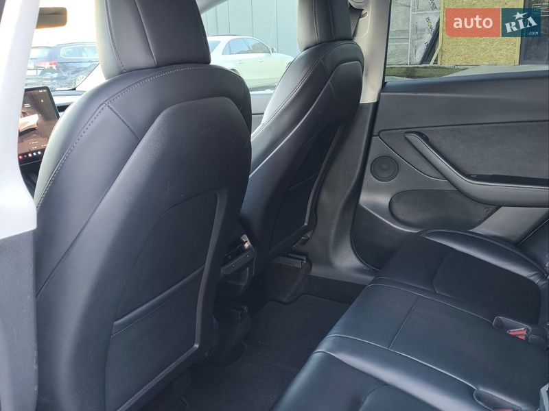 Позашляховик / Кросовер Tesla Model Y 2022 в Кропивницькому фото 8 Позашляховик / Кросовер Tesla Model Y 2022 в Кропивницькому