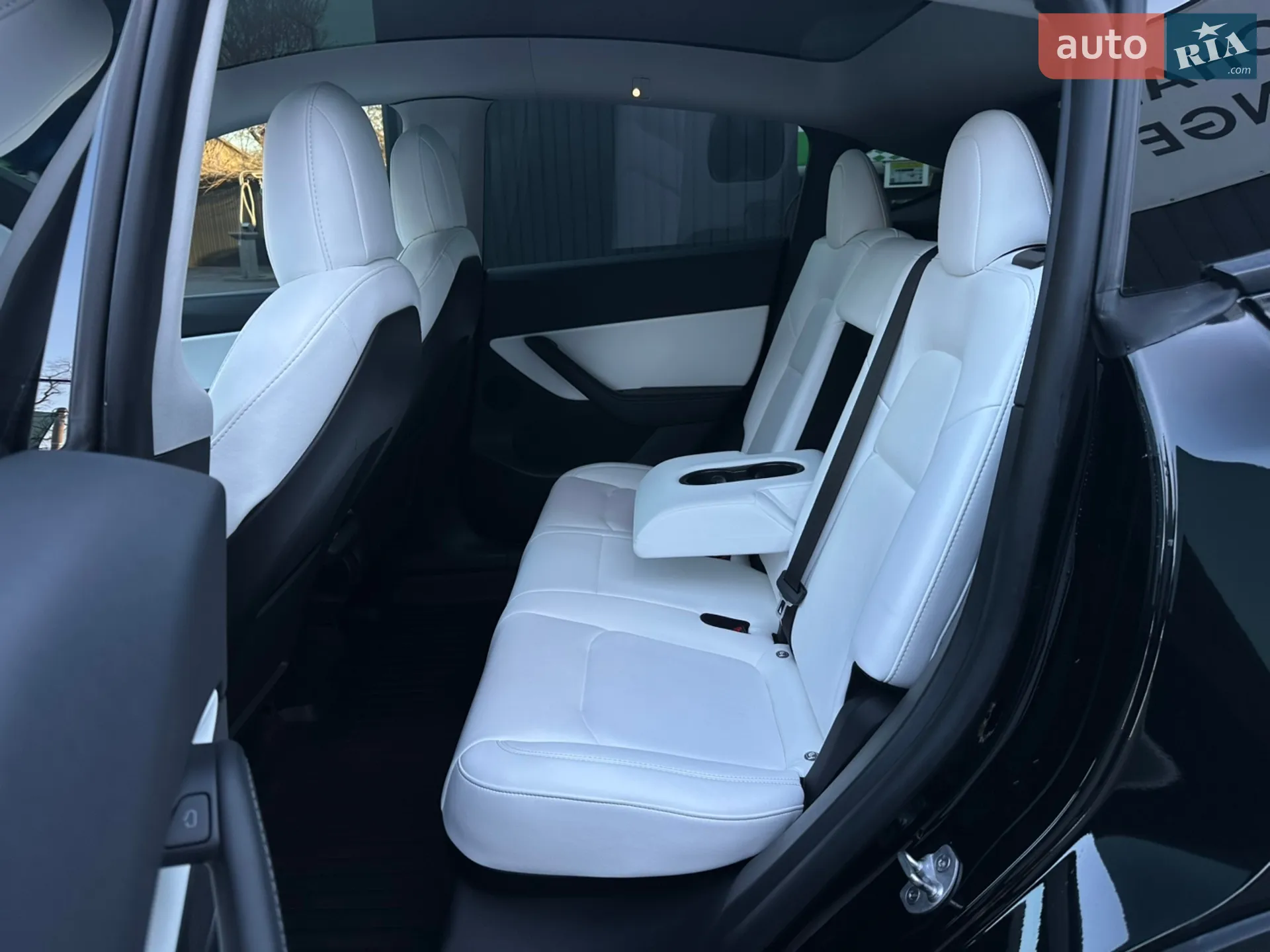 2022 Tesla Model Y - мініатюра 38