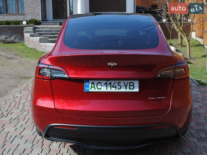 Позашляховик / Кросовер Tesla Model Y 2024 в Луцьку фото 11 Позашляховик / Кросовер Tesla Model Y 2024 в Луцьку
