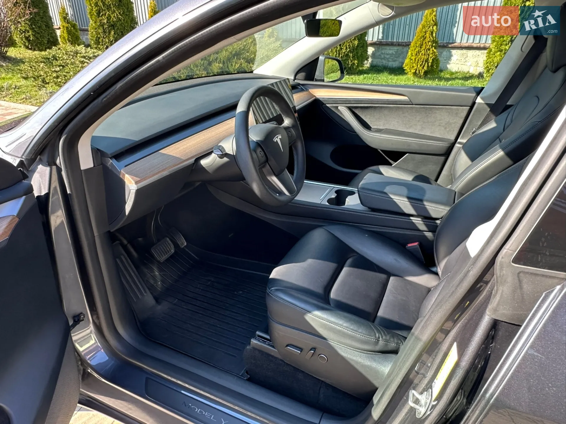 2023 Tesla Model Y - мініатюра 11
