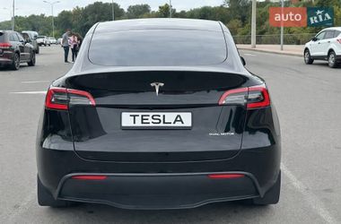 Позашляховик / Кросовер Tesla Model Y 2021 в Києві