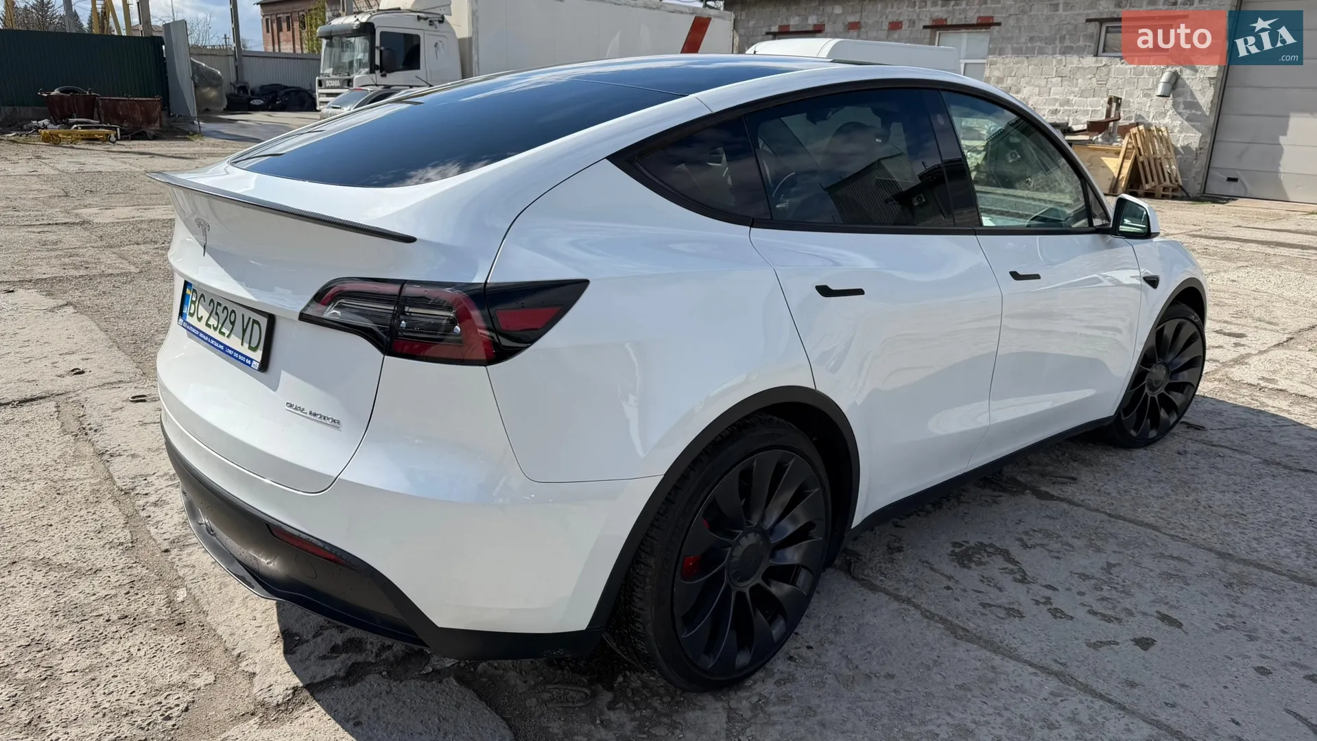 2023 Tesla Model Y - мініатюра 5