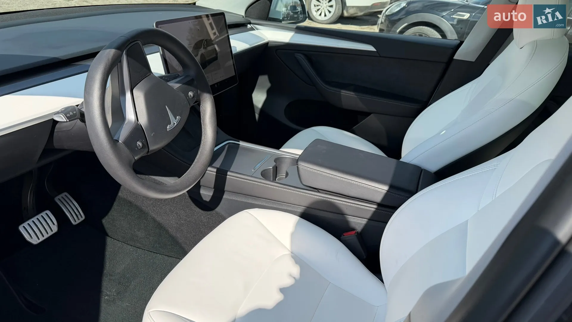 2023 Tesla Model Y - мініатюра 10