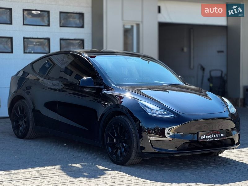 Позашляховик / Кросовер Tesla Model Y 2021 в Миколаєві