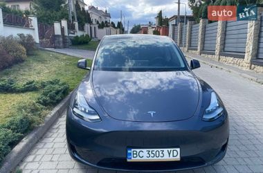 Внедорожник / Кроссовер Tesla Model Y 2023 в Львове