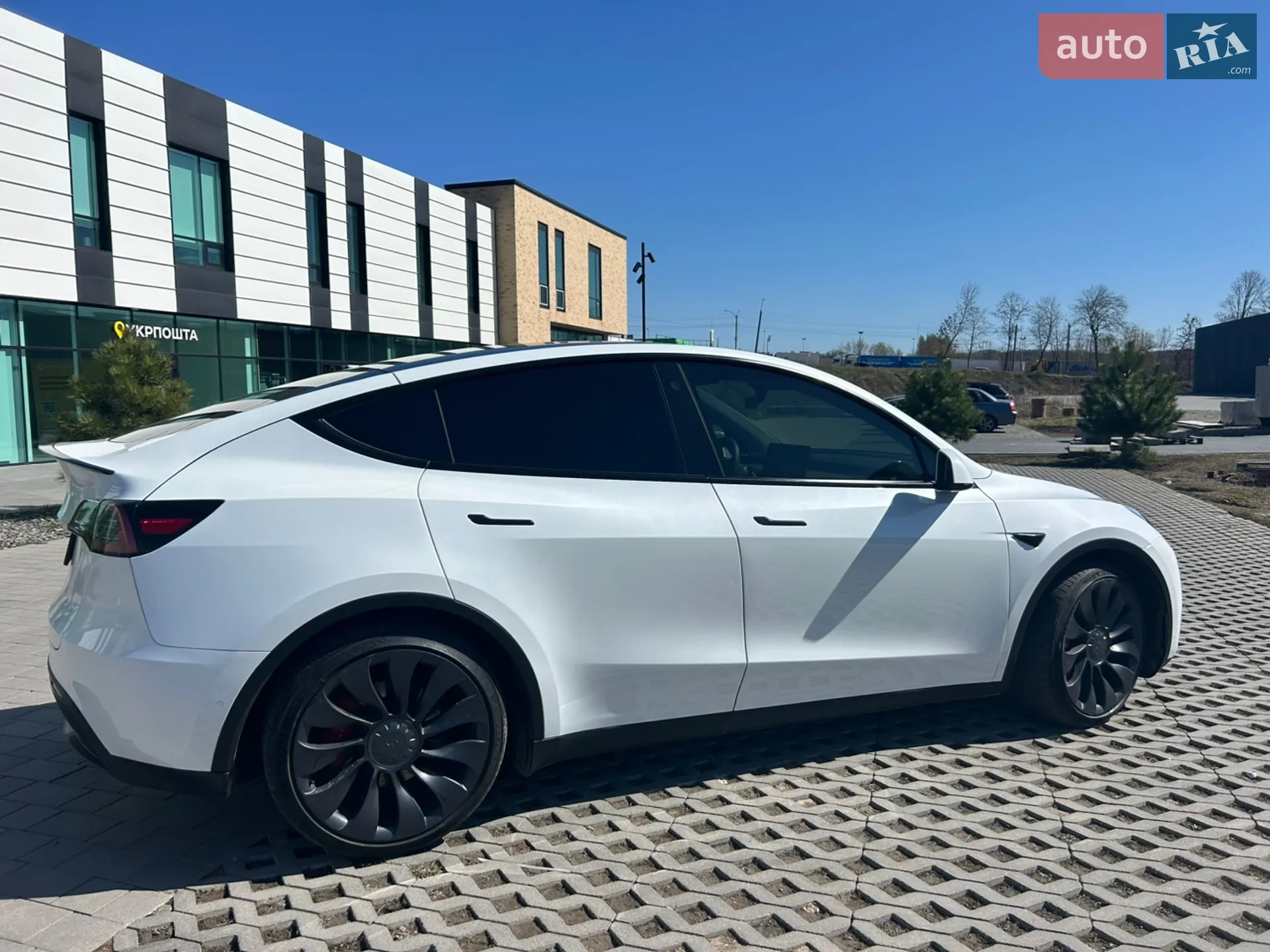 2022 Tesla Model Y - мініатюра 7