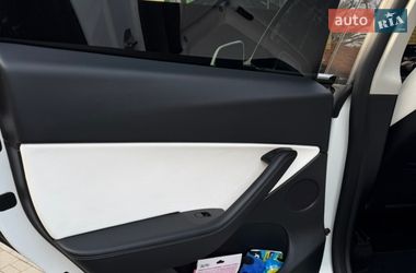Внедорожник / Кроссовер Tesla Model Y 2022 в Владимире