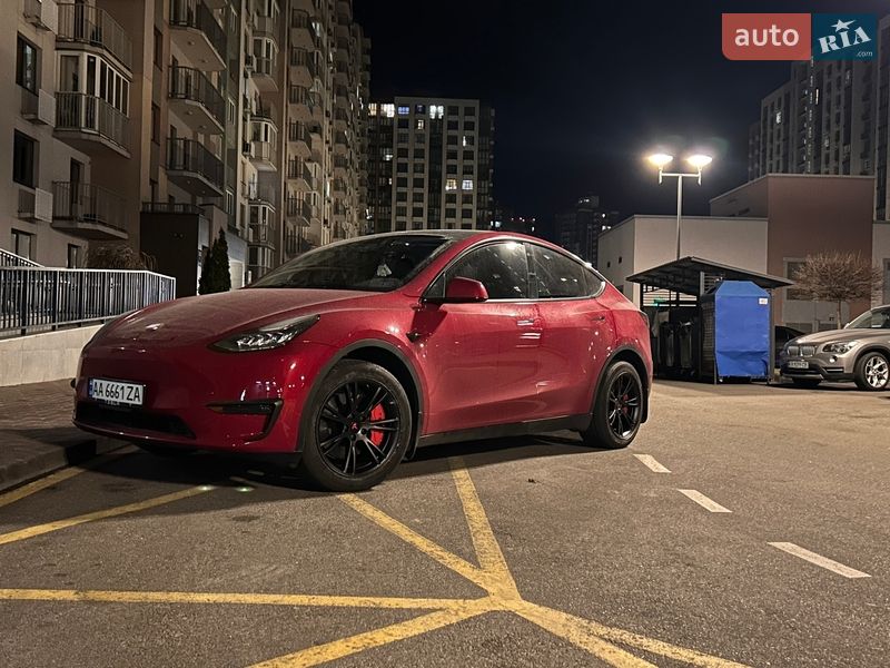 Tesla Model Y 2022