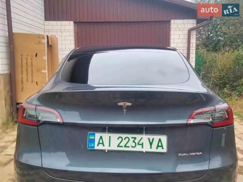 Внедорожник / Кроссовер Tesla Model Y 2023 в Переяславе