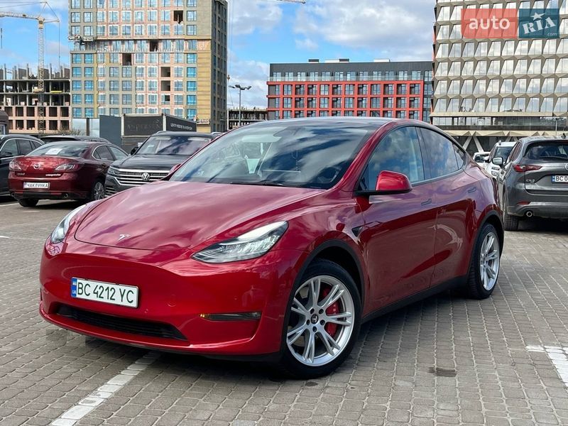 Внедорожник / Кроссовер Tesla Model Y 2021 в Львове