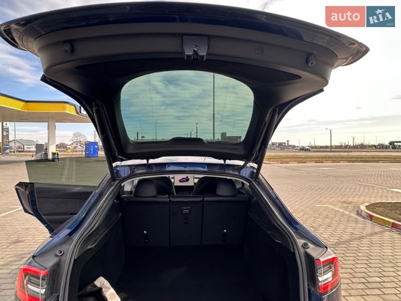 Внедорожник / Кроссовер Tesla Model Y 2023 в Ивано-Франковске фото 13 Внедорожник / Кроссовер Tesla Model Y 2023 в Ивано-Франковске