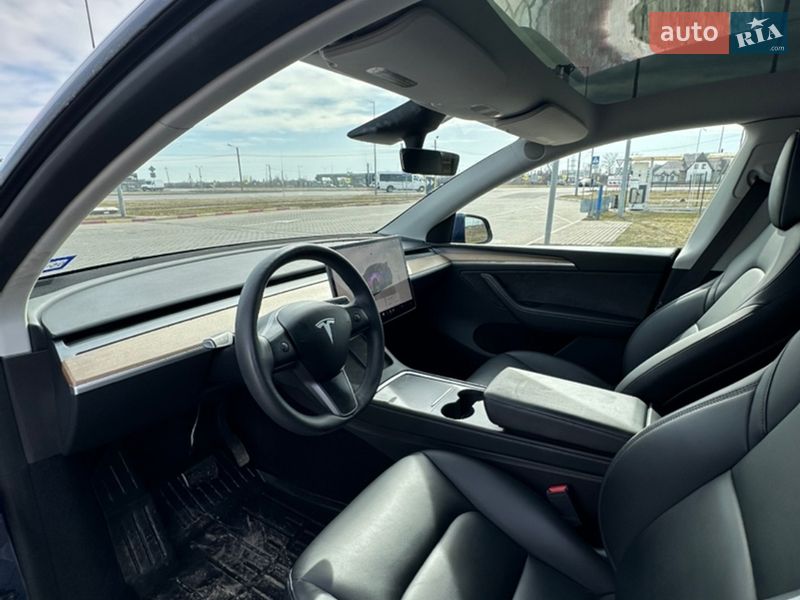 Внедорожник / Кроссовер Tesla Model Y 2023 в Ивано-Франковске фото 16 Внедорожник / Кроссовер Tesla Model Y 2023 в Ивано-Франковске