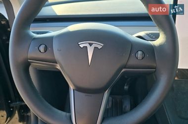 Внедорожник / Кроссовер Tesla Model Y 2024 в Ивано-Франковске