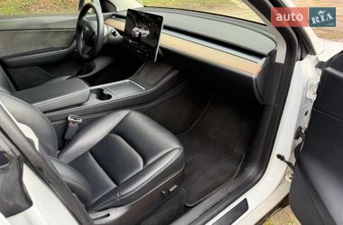 Внедорожник / Кроссовер Tesla Model Y 2022 в Сумах
