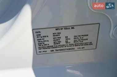Внедорожник / Кроссовер Tesla Model Y 2025 в Днепре