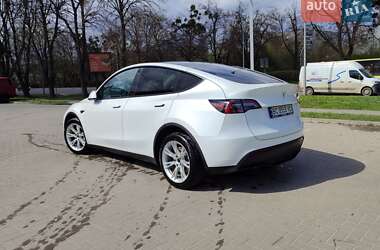 Внедорожник / Кроссовер Tesla Model Y 2023 в Львове