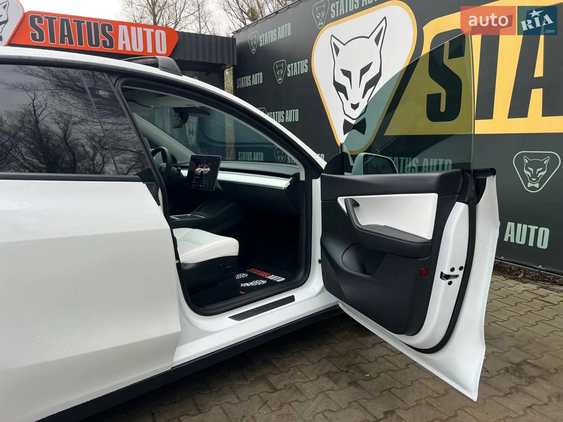 2022 Tesla Model Y - мініатюра 31