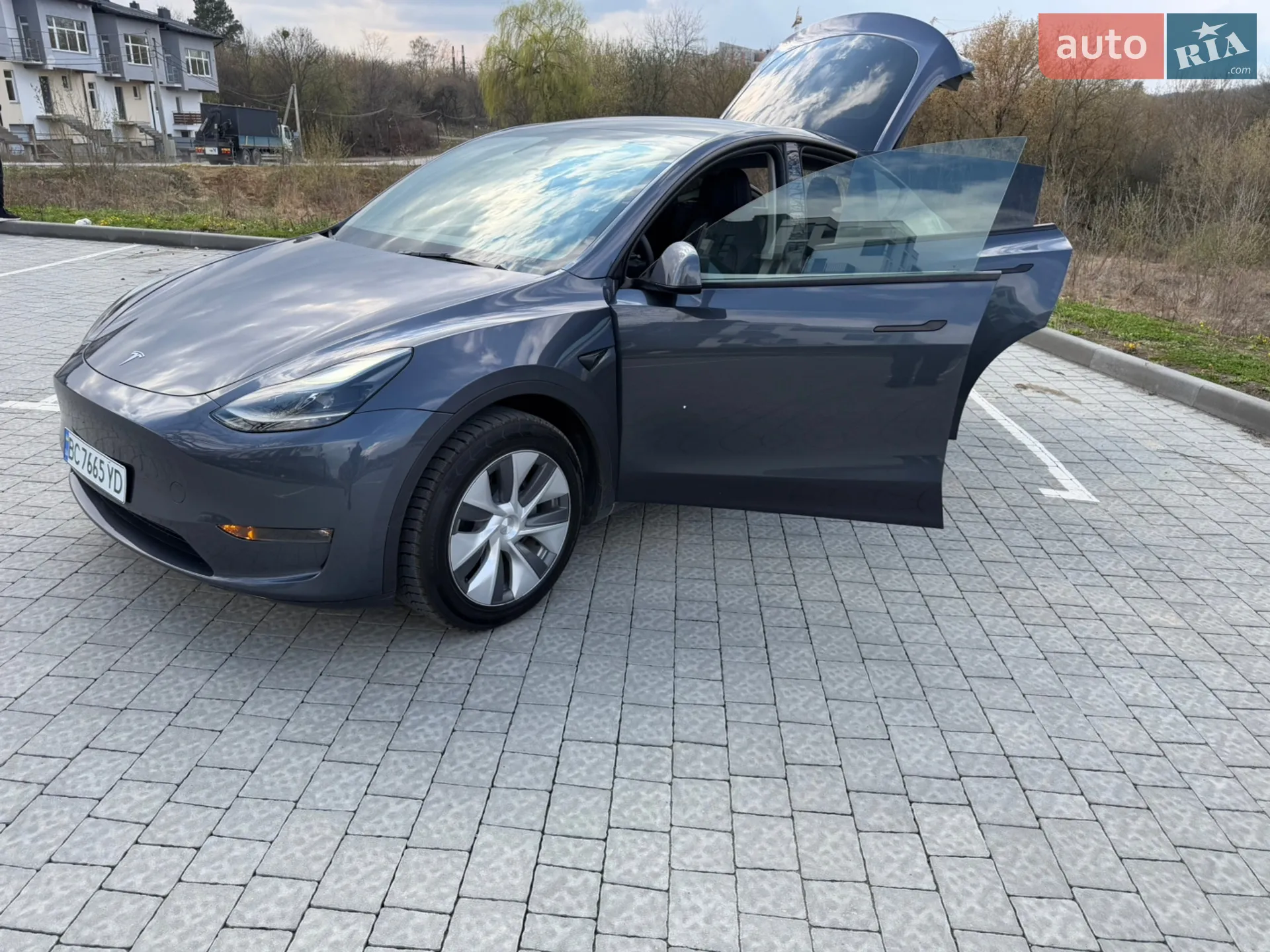 2023 Tesla Model Y - мініатюра 2
