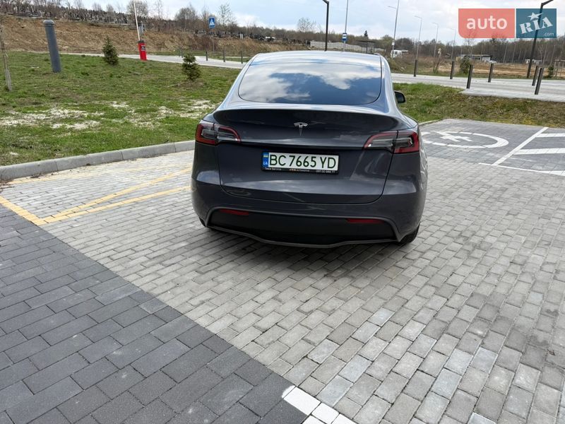 Позашляховик / Кросовер Tesla Model Y 2023 в Львові фото 32 Позашляховик / Кросовер Tesla Model Y 2023 в Львові