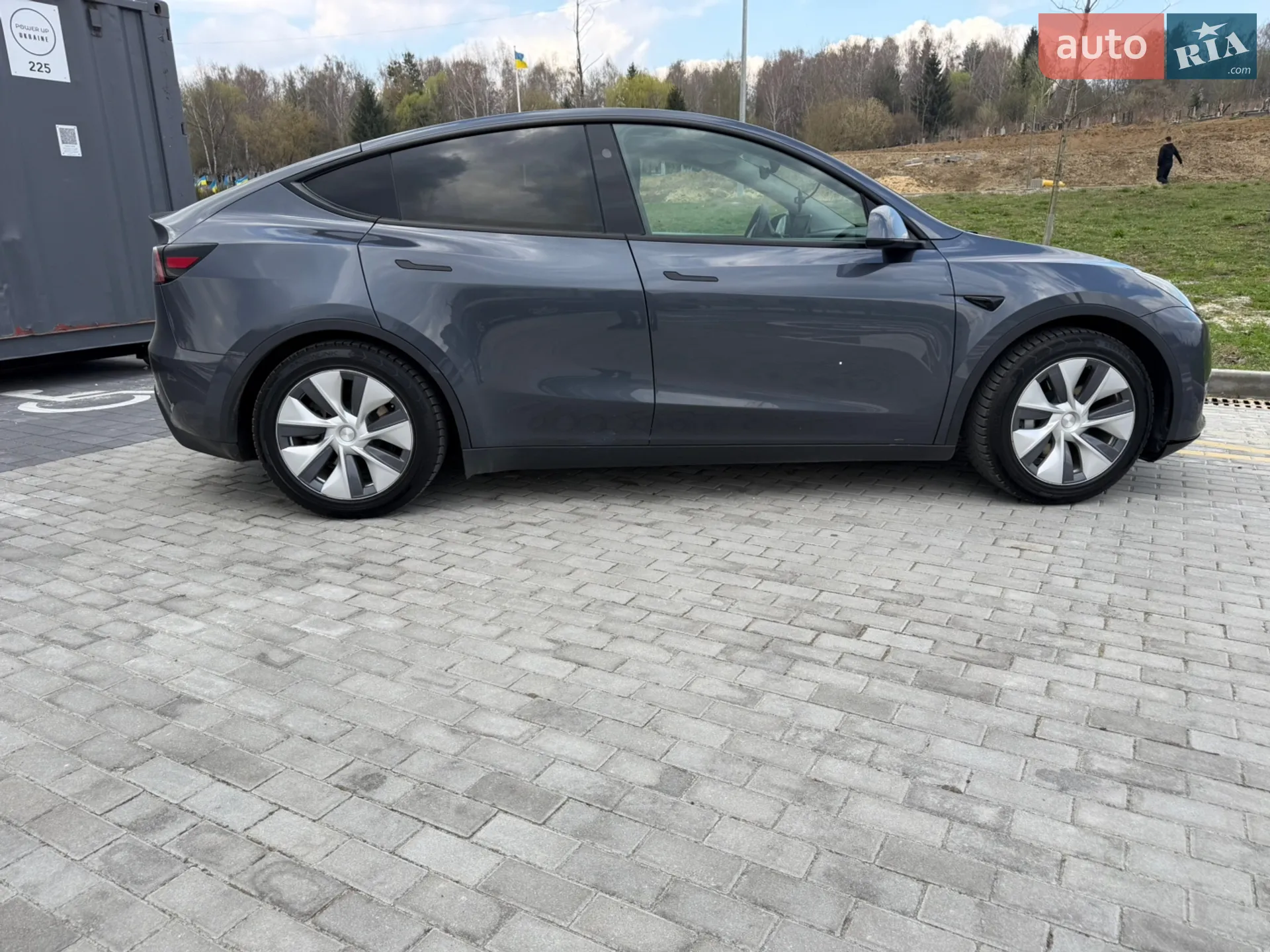 2023 Tesla Model Y - мініатюра 21