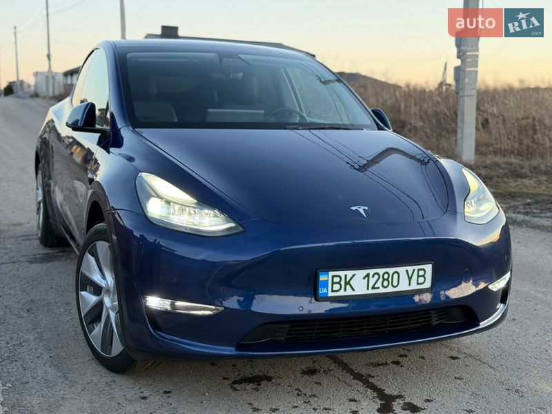 Tesla Model Y 2021 Tesla Model Y 2021