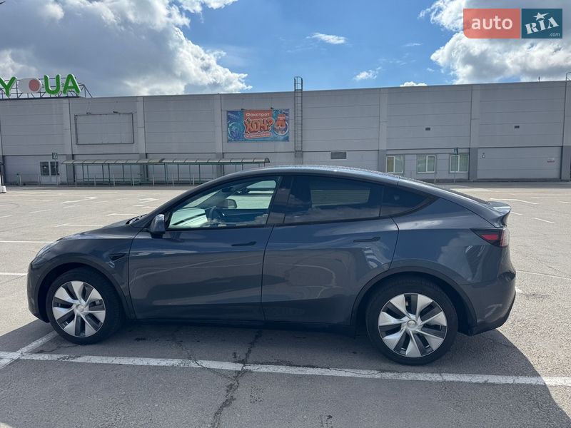 Позашляховик / Кросовер Tesla Model Y 2023 в Запоріжжі фото 3 Позашляховик / Кросовер Tesla Model Y 2023 в Запоріжжі