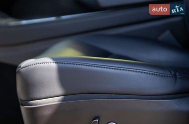 Внедорожник / Кроссовер Tesla Model Y 2022 в Жовкве