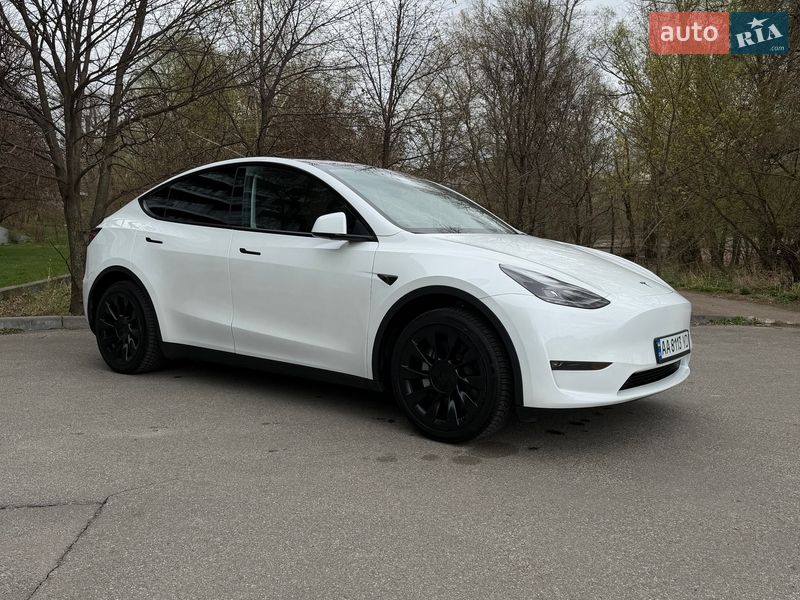 Tesla Model Y 2023 Tesla Model Y 2023